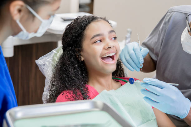 Best Dentist Open on Weekends  in Wilton Center, CT